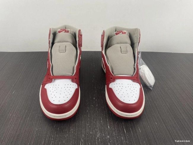 HYPE 1 Chenille High DJ4891-061 OG (W) Jordan Newstalgia 0812